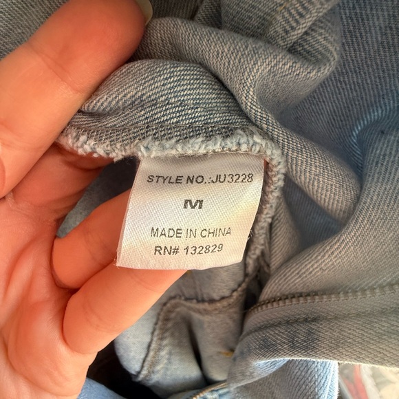 NWT MIOU MUSE BLUE JEAN BEAUTY LIGHT WASH DEMIN ZIP FRONT JUMPSUIT Size Medium - Picture 13 of 15